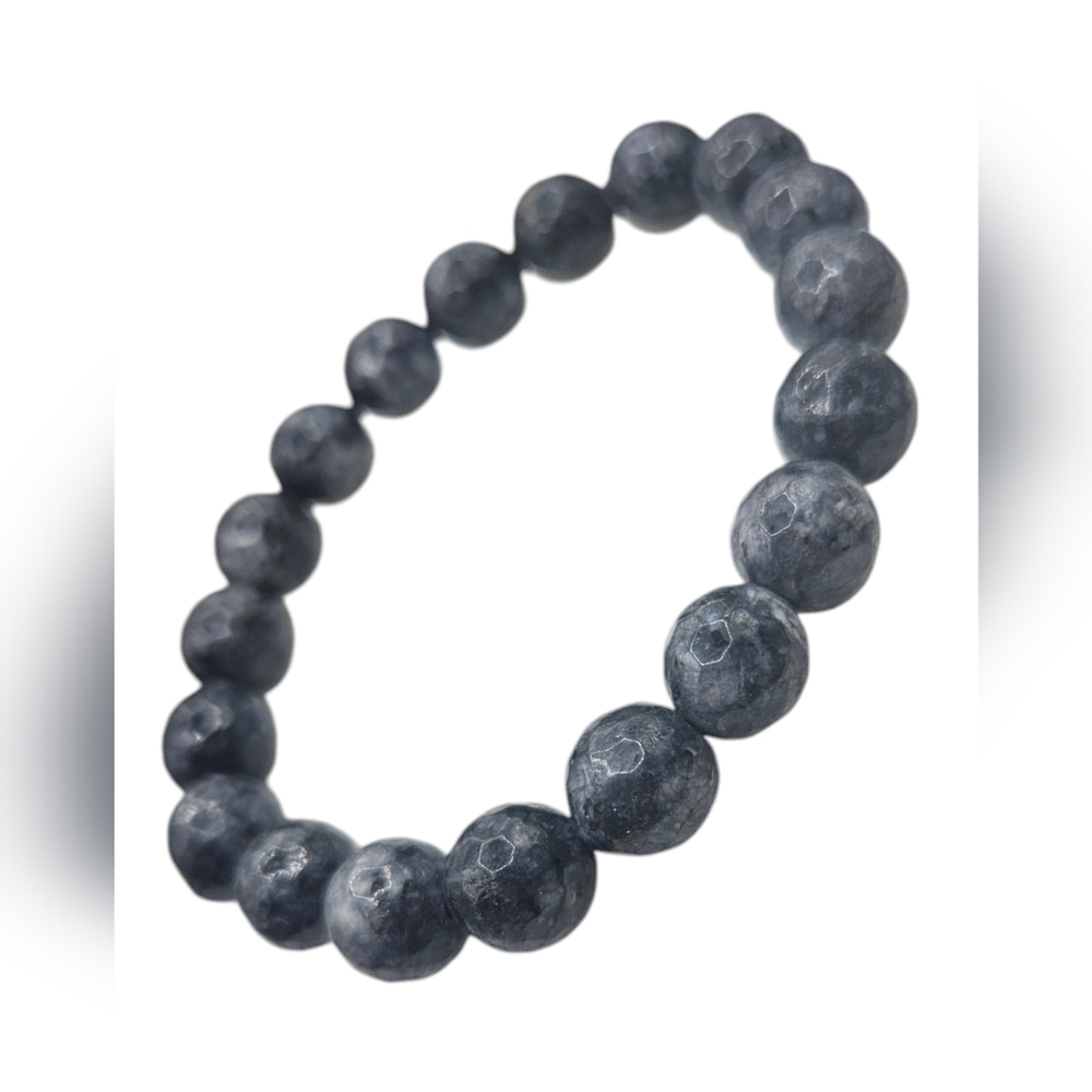 Malagasy Black Labradorite Bracelet